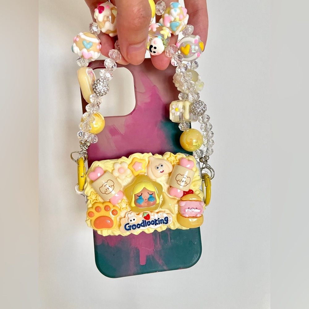 Official POP MART Mini Cry Baby 
Phone Chain Back Clip Key Chain